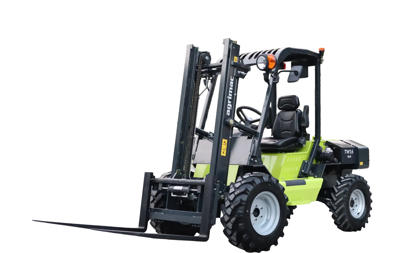 AGRIMAC TW16-4 - Avant gauche, mât abaissé
