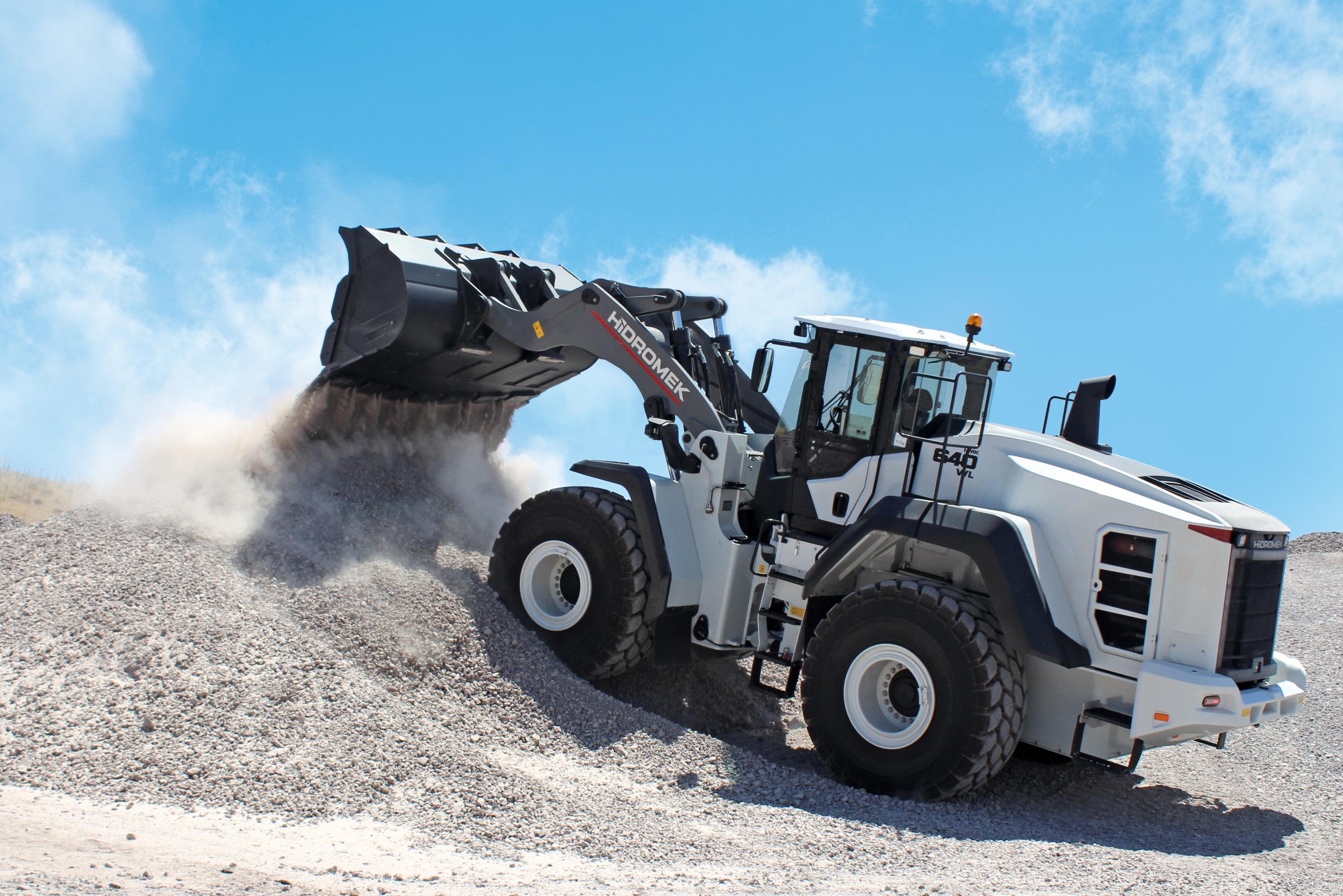 Chargeuse HMK 640 WL — vue 2