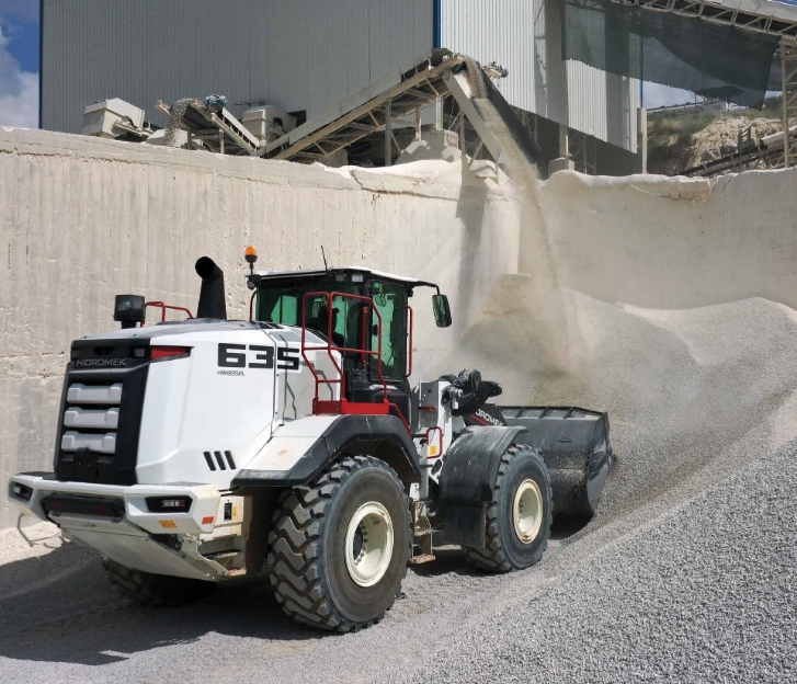 Chargeuse HMK 635 WL — vue 4
